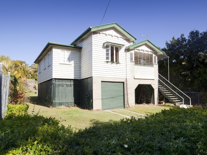 8 Acacia Drive, Ashgrove, Qld 4060 Property Details