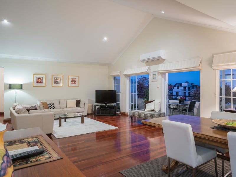 16/2 Henry Lawson Walk, East Perth, WA 6004