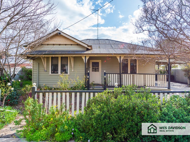 1 Searle Street, Horsham, Vic 3400 Property Details