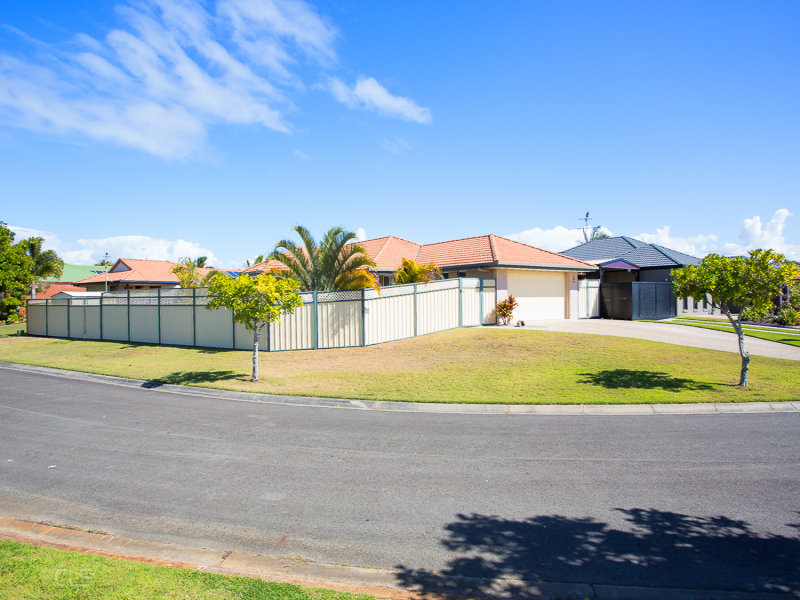 59 Topsail Circuit, Banksia Beach, QLD 4507