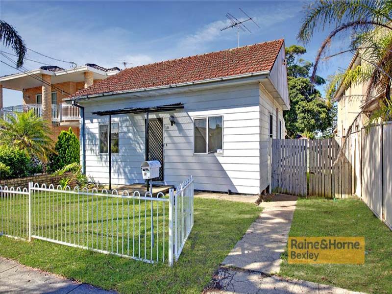 10 Ellerslie Road, Bexley, NSW 2207 Property Details