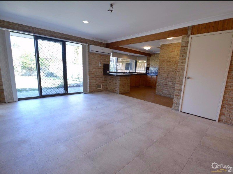 15 Golders Green Lane, Kingsley, WA 6026 Property Details