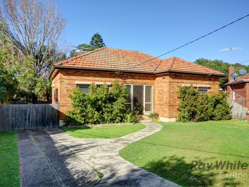 27 Lobb Cres, Beverley Park, NSW 2217