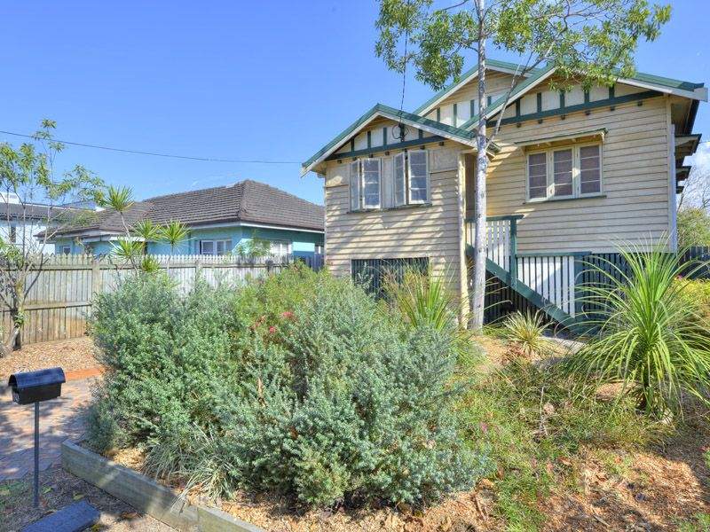 80 Barton Road, Hawthorne, Qld 4171 Property Details