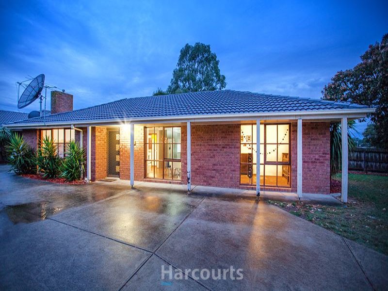 1/54 Cameron Way, Pakenham, Vic 3810 Property Details