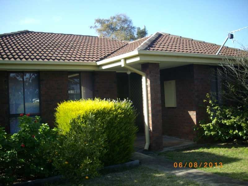 20 Station Road, Melton South, VIC 3338