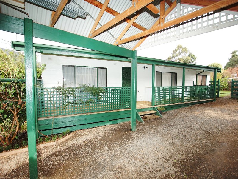 37 Carroll Avenue, Millgrove, Vic 3799 Property Details