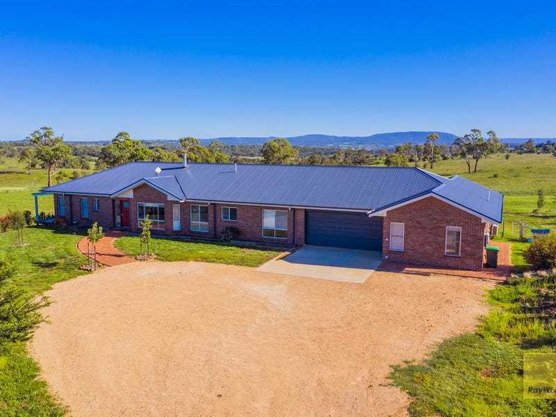 4 Parsons Close, Armidale, NSW 2350 House for Sale
