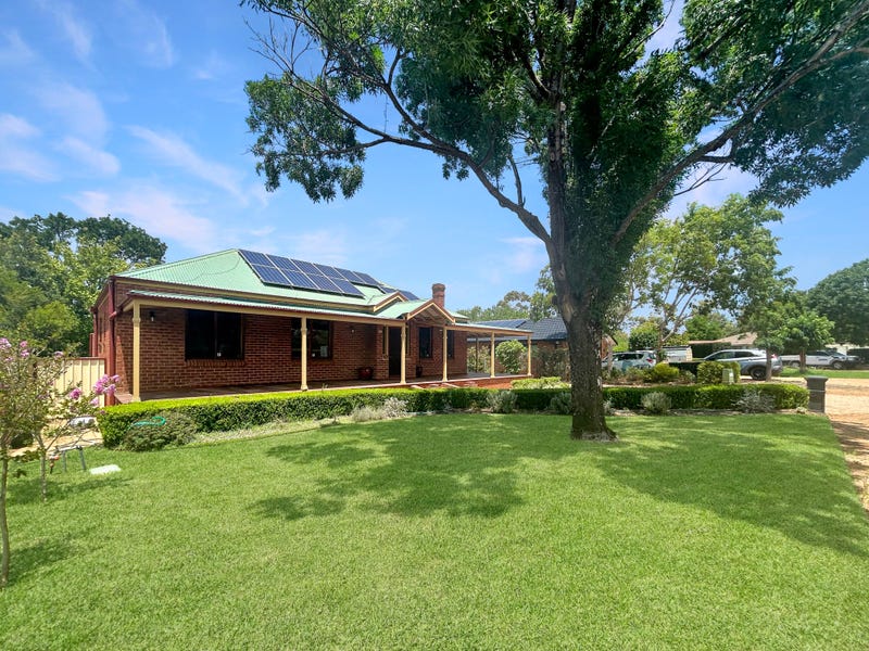 51 GRANGEWOOD DRIVE, Dubbo, NSW 2830 House for Sale