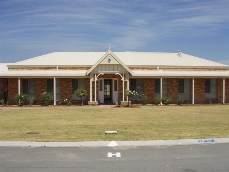 266 Warton Road, Southern River, WA 6110