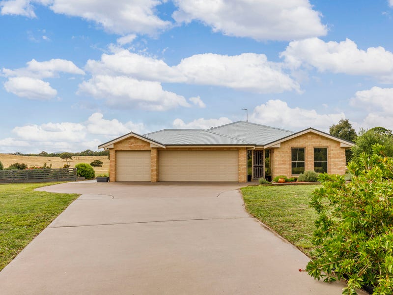 35 Essendon Road, Bungendore, NSW 2621 Property Details