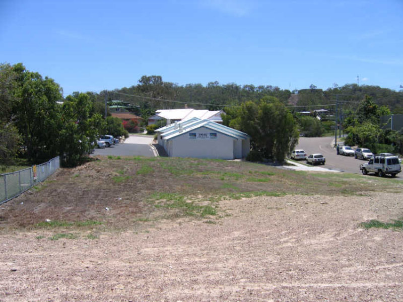 1 Hayes Avenue, Boyne Island, QLD 4680