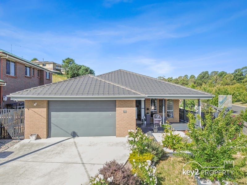 2 Meadowbank Road, Newnham, Tas 7248 House for Sale