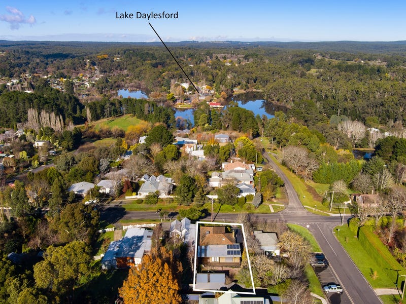 73a Central Springs Road, Daylesford, Vic 3460 Property Details