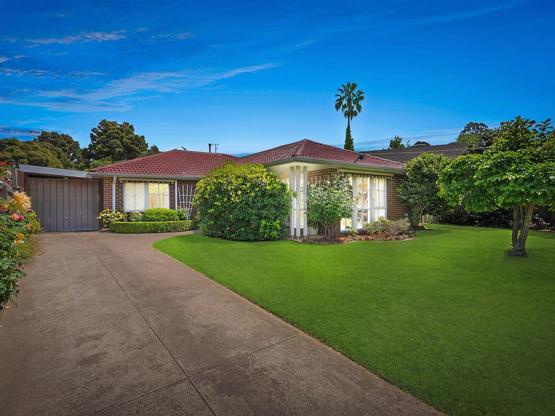 111 Delta Road, Greensborough, VIC 3088