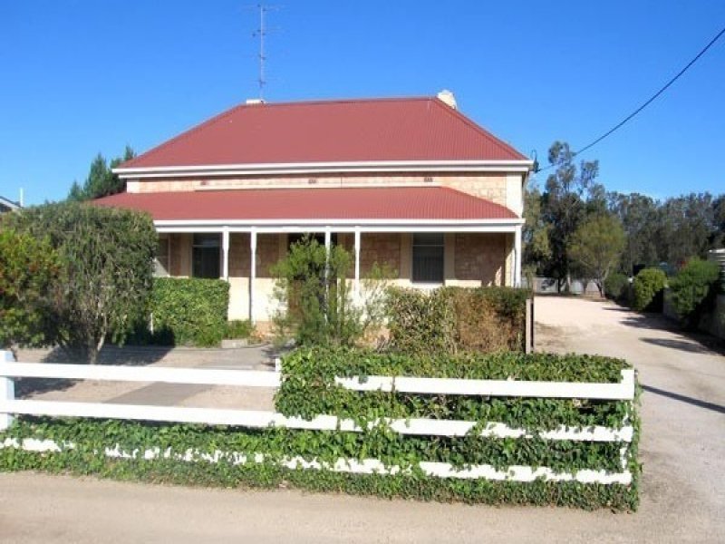6 Young Street, Yorketown, SA 5576