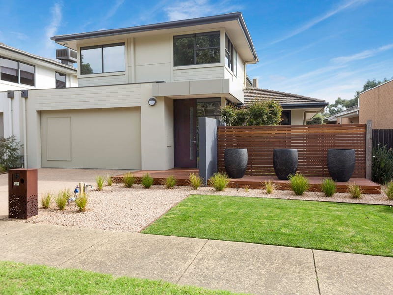 31 Barton Drive, Sandhurst, Vic 3977 Property Details