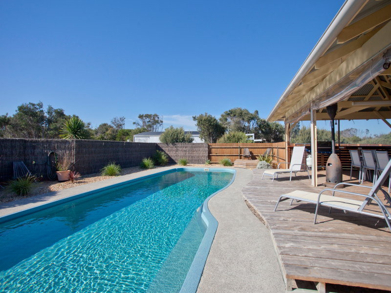 422 Sandy Road, St Andrews Beach, VIC 3941