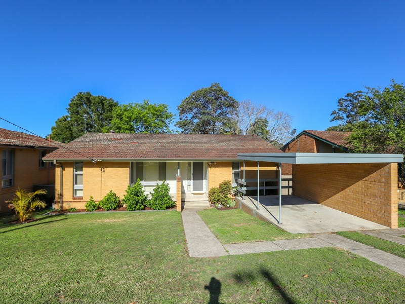 11 Links Drive, Raymond Terrace, NSW 2324