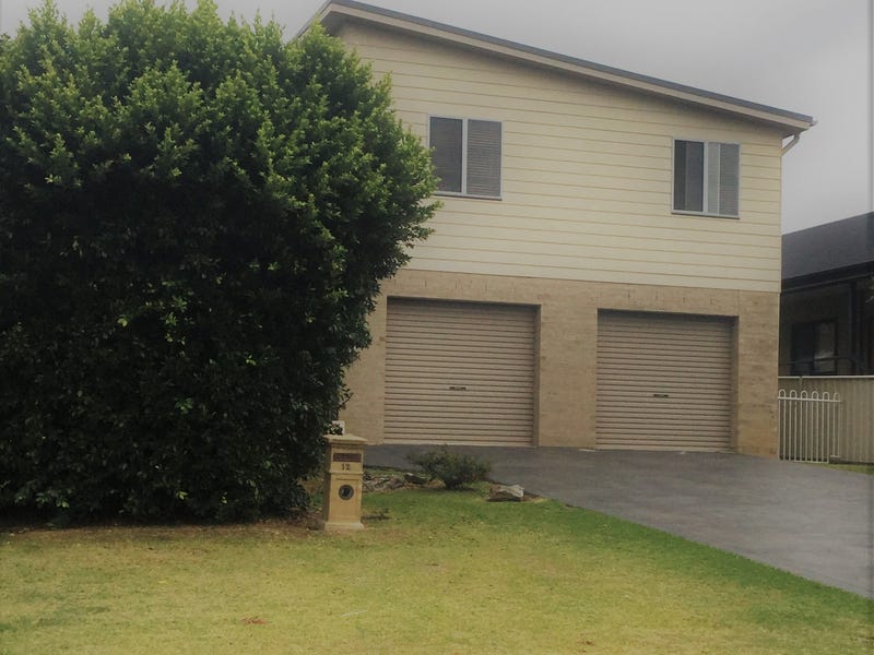 12 Winn Avenue, Basin View, NSW 2540