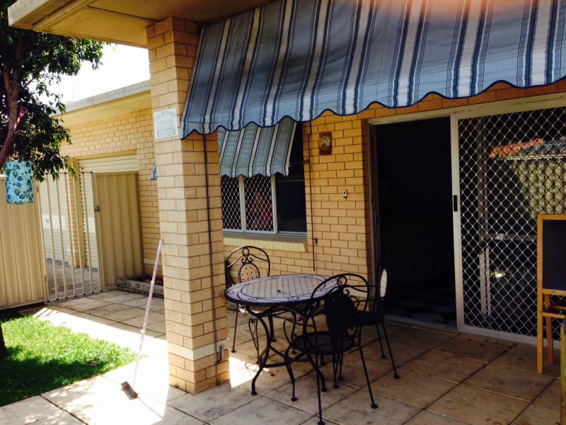 17 Anita Avenue, Miami, Qld 4220 Property Details