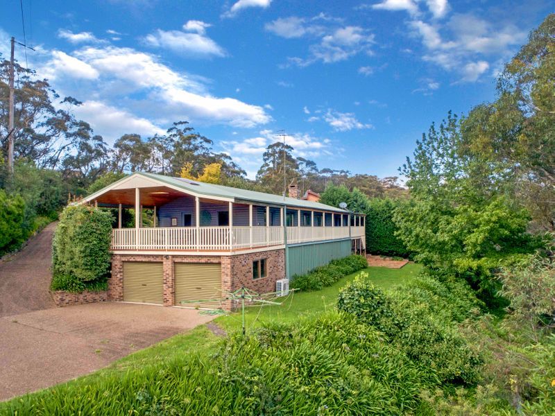 12 Lurline Street, Wentworth Falls, NSW 2782 House for Sale