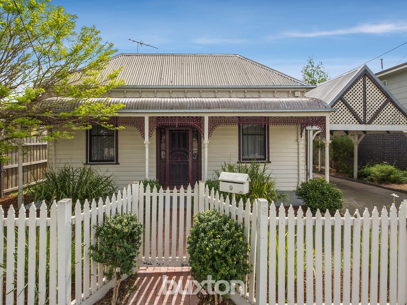 9 St David Street, Rippleside, VIC 3215