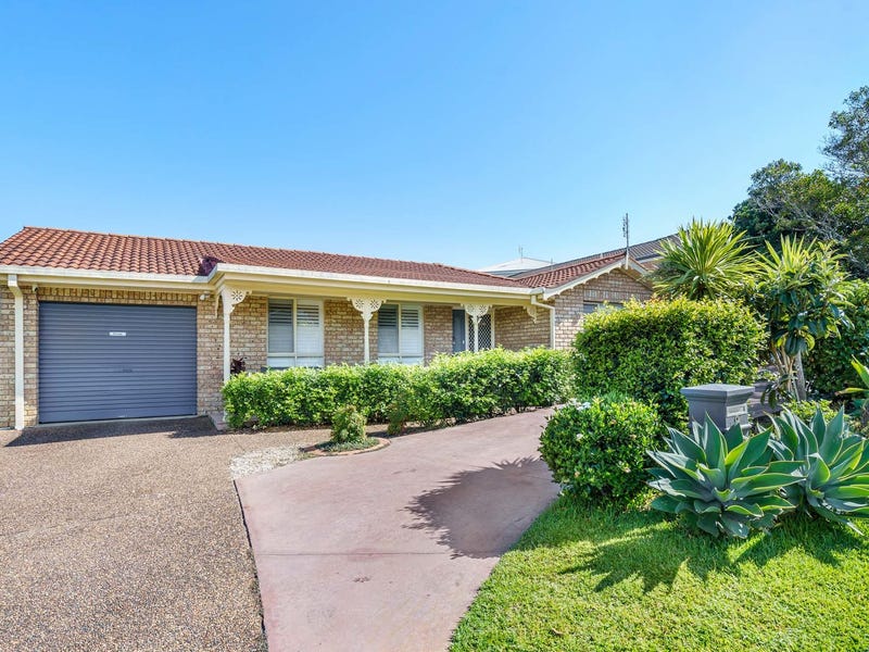9 James Sea Drive, Green Point, NSW 2251