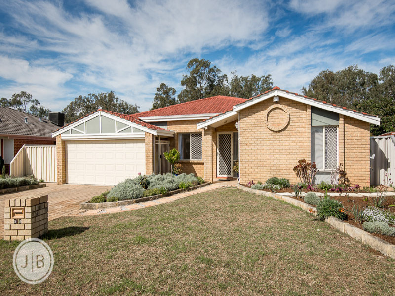 22 Waterside Retreat, Wilson, WA 6107 Property Details