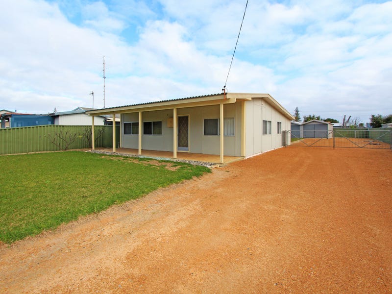 11 Talavera Road, Cervantes, WA 6511 Property Details