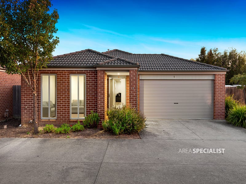 U9/220222 Monahans Road, Cranbourne, Vic 3977 Property Details