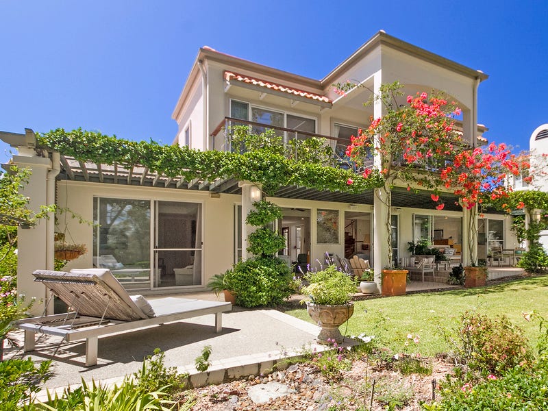 Villas for Sale in Sunshine Coast, QLD Pg. 2