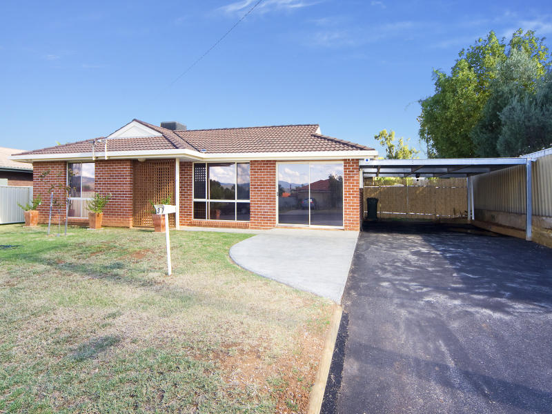 37 Mitchell Street, Tamworth, NSW 2340 - Property Details