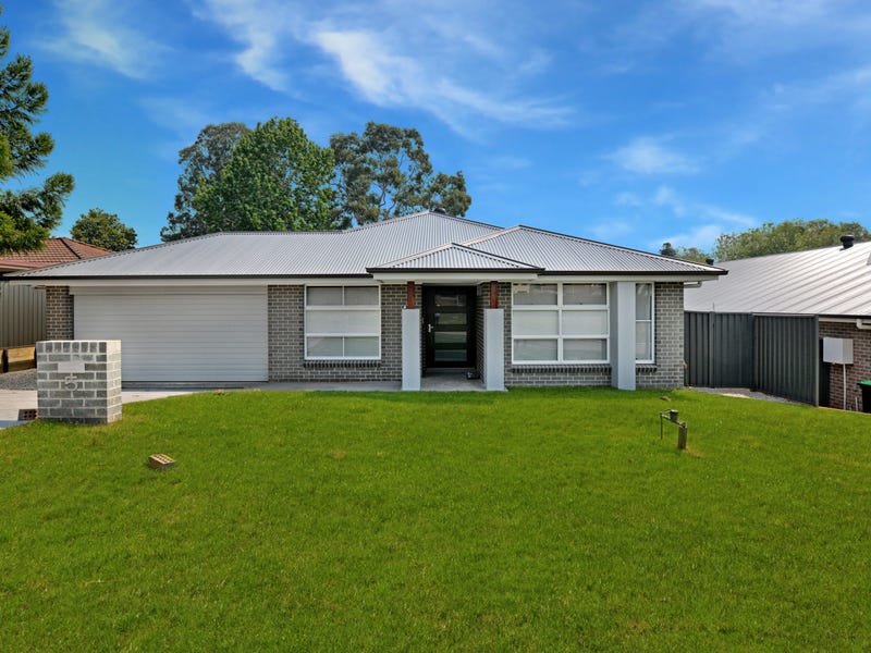 5 Peter Pan Avenue, Wallacia, NSW 2745