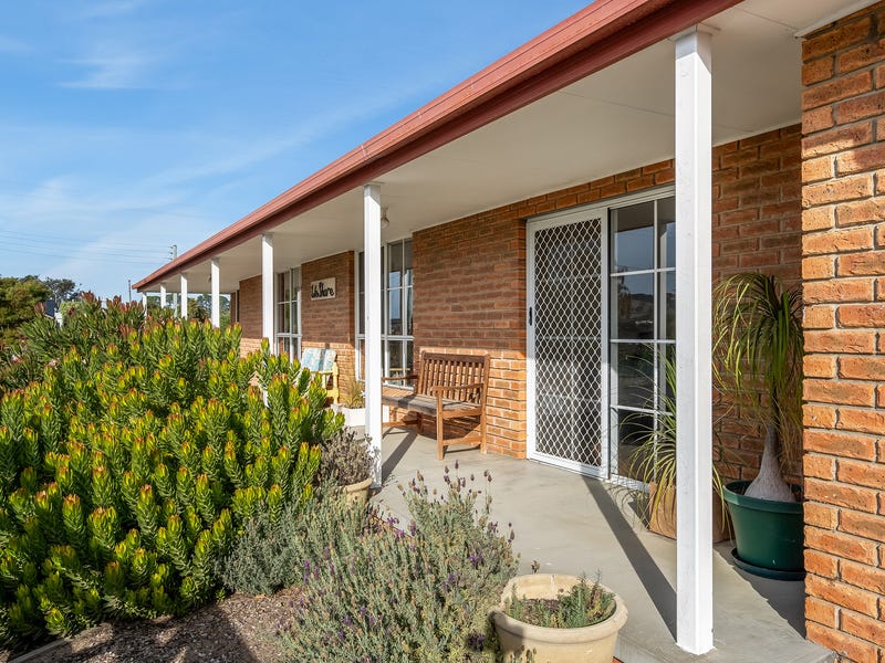 13 Cremorne Avenue, Cremorne, Tas 7024 House for Sale