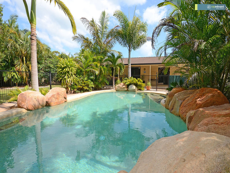 15 Meadow Drive, Dundowran Beach, QLD 4655