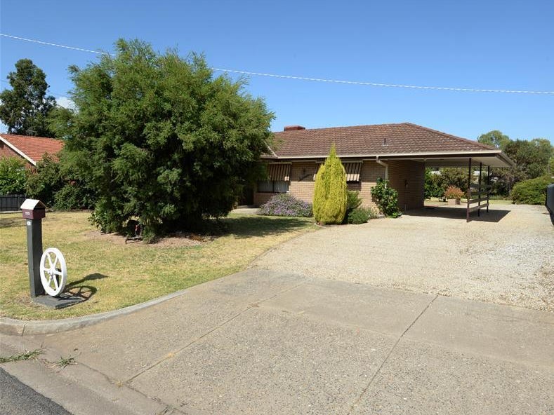53 Tom Street, Yarrawonga, Vic 3730 Property Details