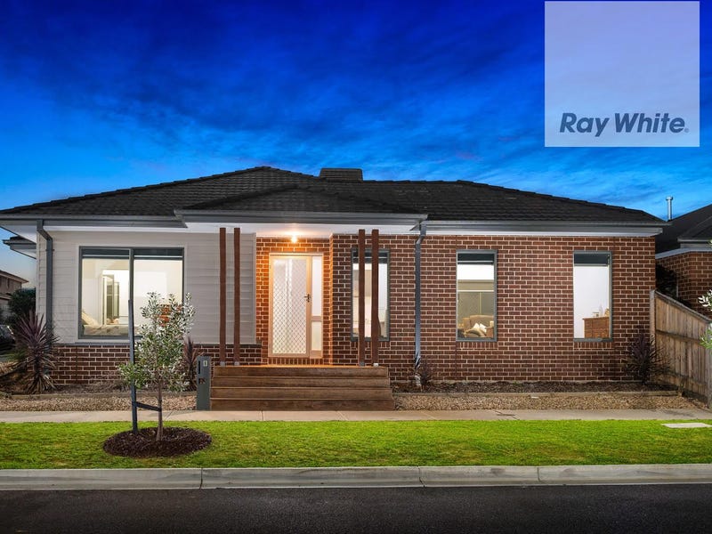 8 Gyrfalcon Way, Doreen, Vic 3754 Property Details