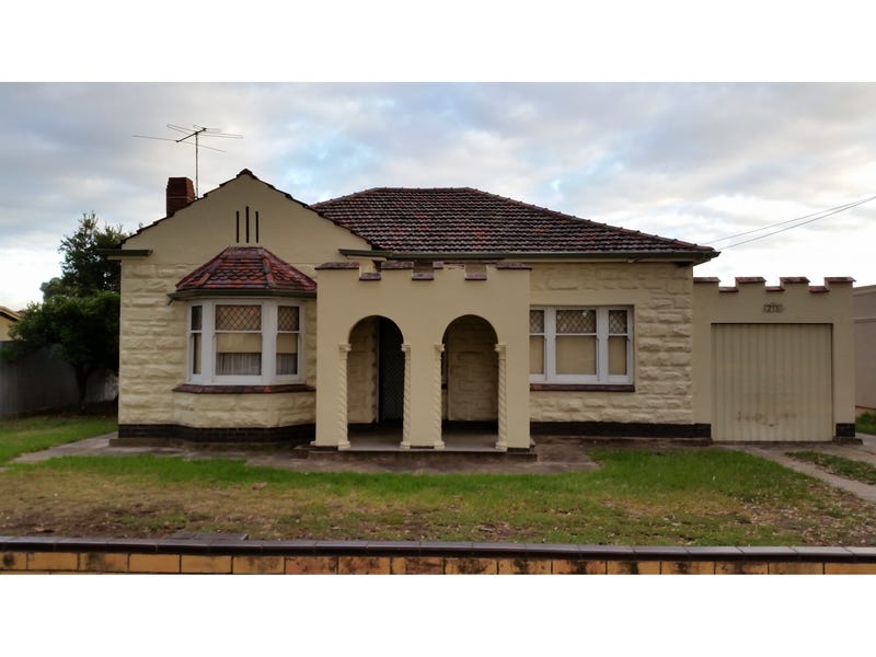 215 Grange Road, Findon, SA 5023