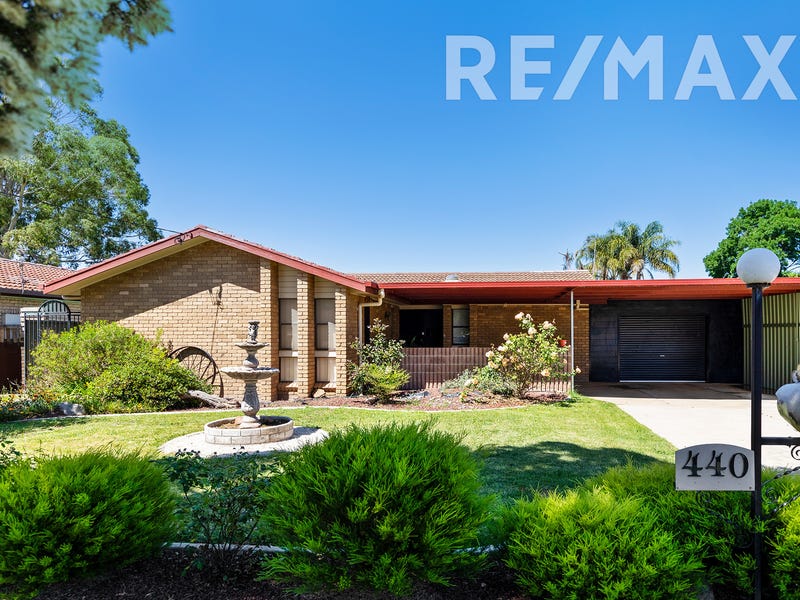 440 Lake Albert Road, Lake Albert, NSW 2650