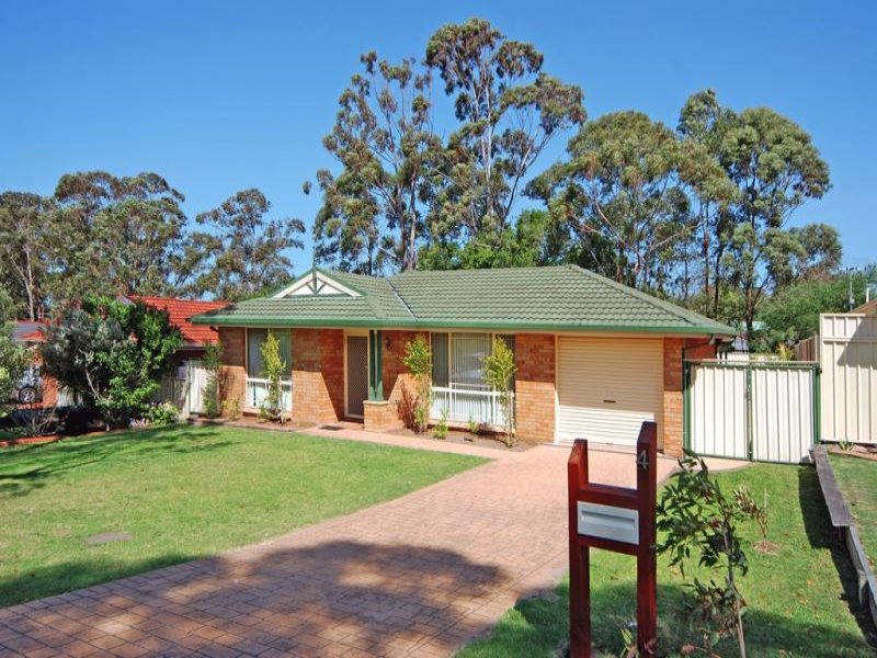 4 Olympic Drive, West Nowra, NSW 2541