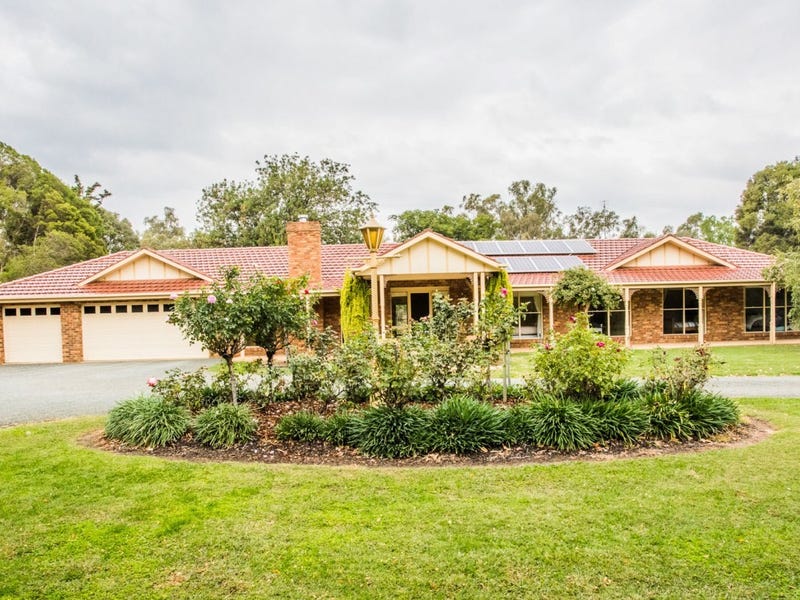 Houses for Sale in Moama, NSW 2731