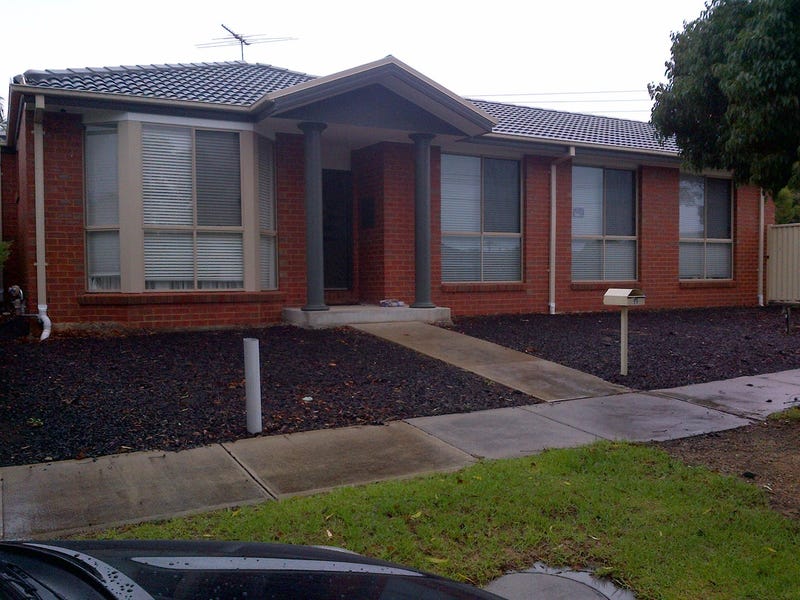 77 Marshall Avenue, St Albans, VIC 3021