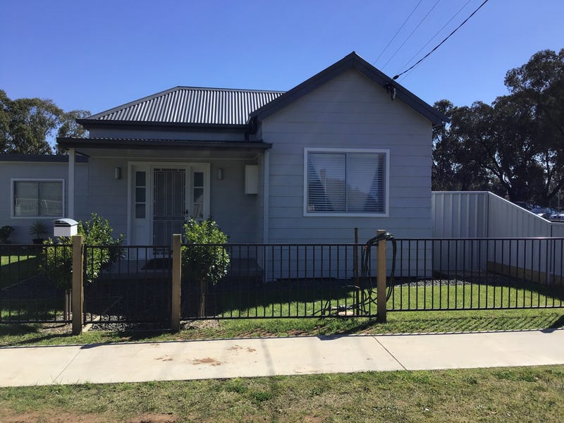 13 Deakin Street, Kurri Kurri, NSW 2327