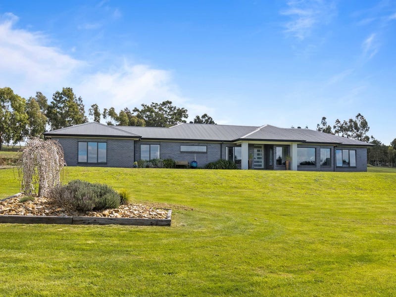 22 Dowling Road, Miners Rest, VIC 3352