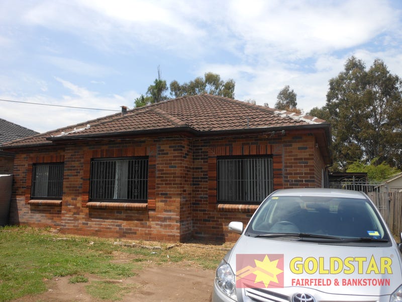 38 MACAULEY AVE, Bankstown, NSW 2200 Property Details