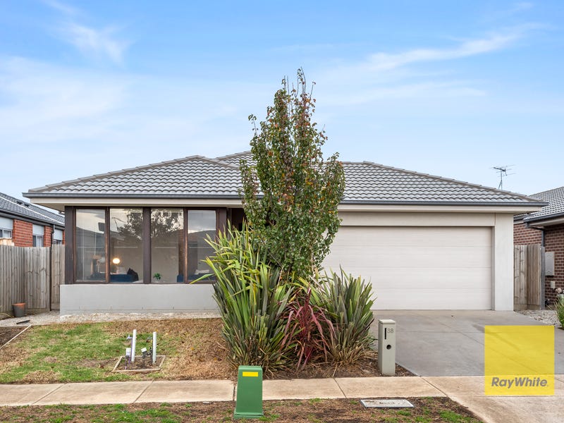38 Shearwater Drive, Armstrong Creek, VIC 3217
