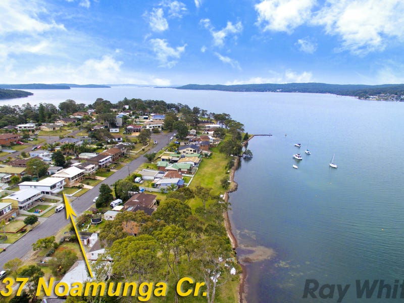 37 Noamunga Crescent, Gwandalan, NSW 2259 Property Details