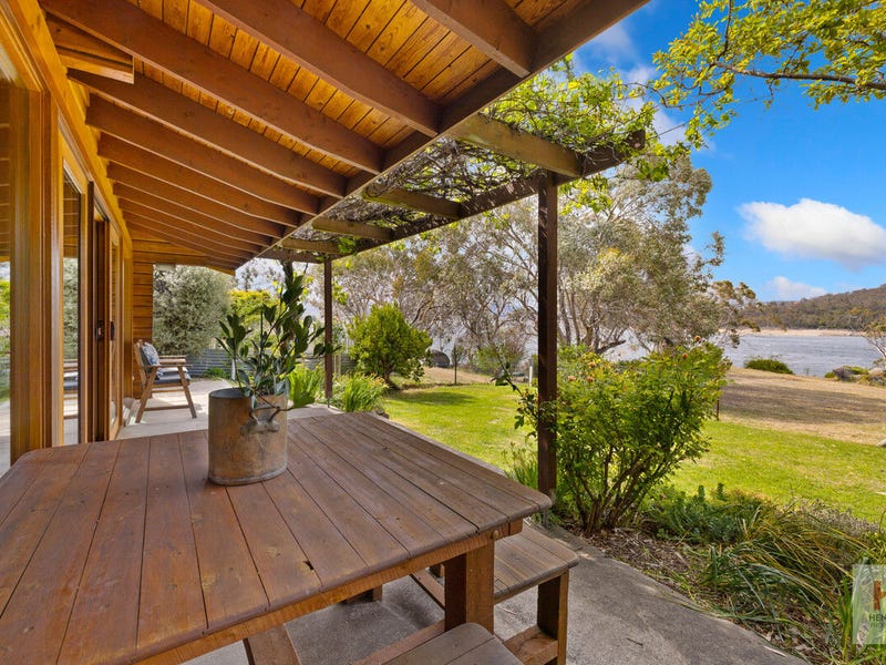 33 Townsend Street, Jindabyne, NSW 2627 Property Details