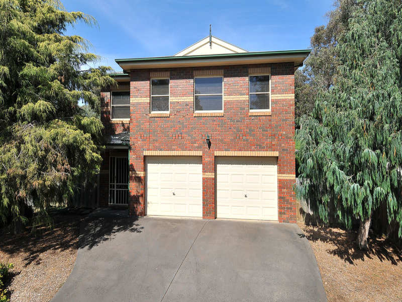 1/70 Banks Road, Eltham North, VIC 3095
